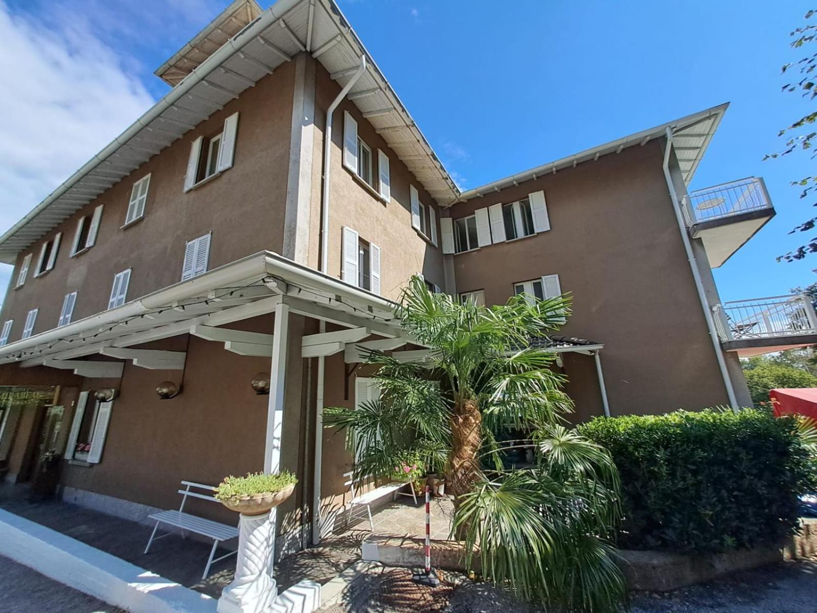 Provinciale 79 Hotel Magreglio Exterior photo